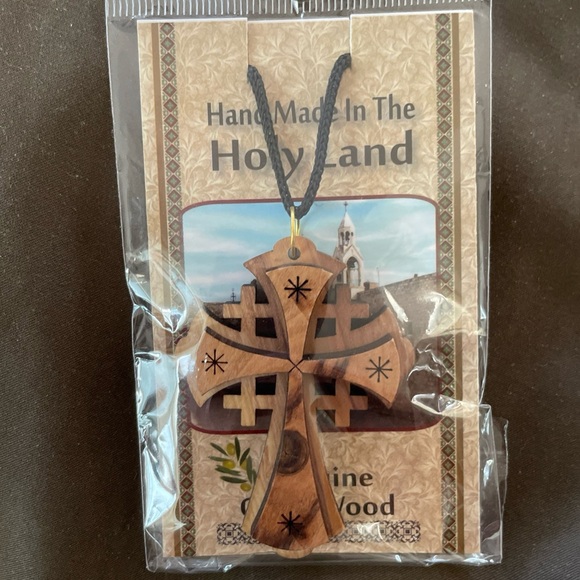 Olive Wood Hand Carved Cross Necklace pendant ornament - Bethlehem The Holy Land - Picture 6 of 7
